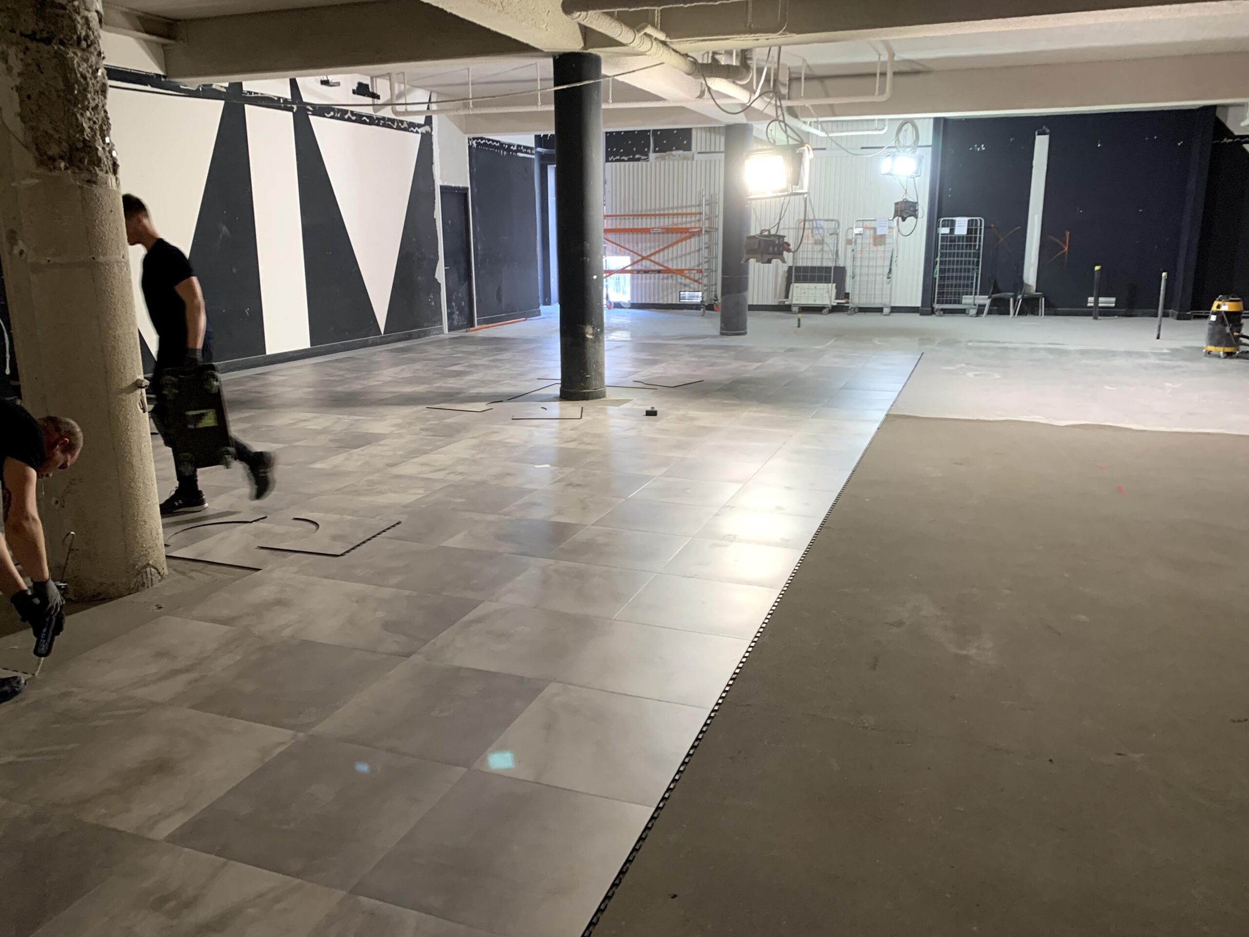 Lebensmittelhandel mit Biteo Designfloor